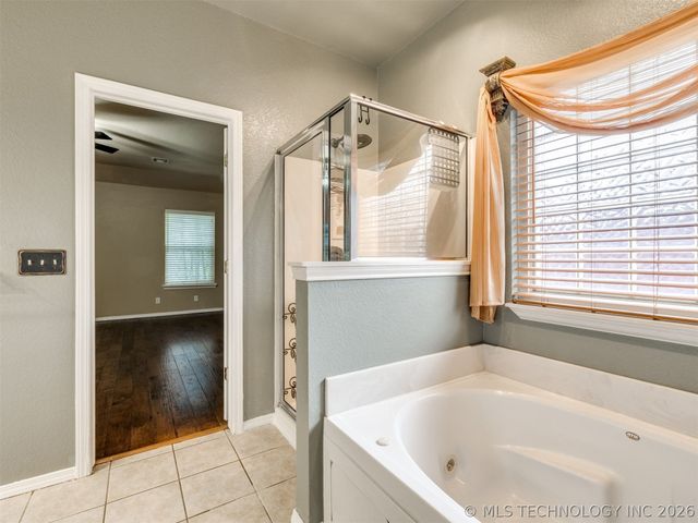 5080 S 195 Place E, Broken Arrow, OK 74014