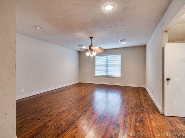 5080 S 195 Place E, Broken Arrow, OK 74014