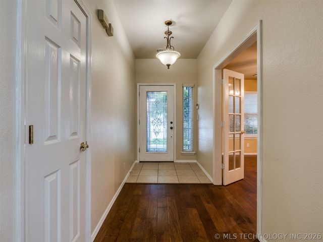 5080 S 195 Place E, Broken Arrow, OK 74014