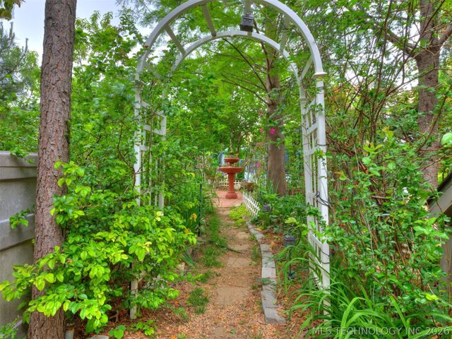 5080 S 195 Place E, Broken Arrow, OK 74014