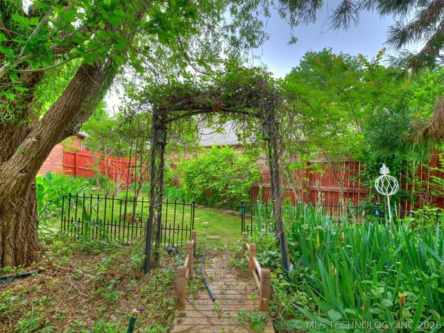 5080 S 195 Place E, Broken Arrow, OK 74014