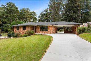5535 Beaver SW Drive, Mableton, GA 30126