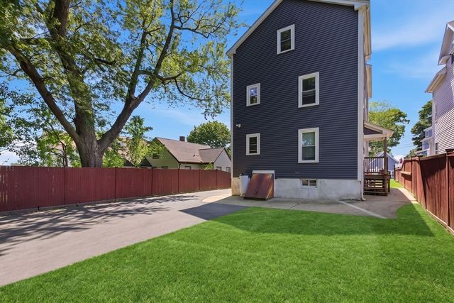 18 Sylvester Road 1, Boston, MA 02122