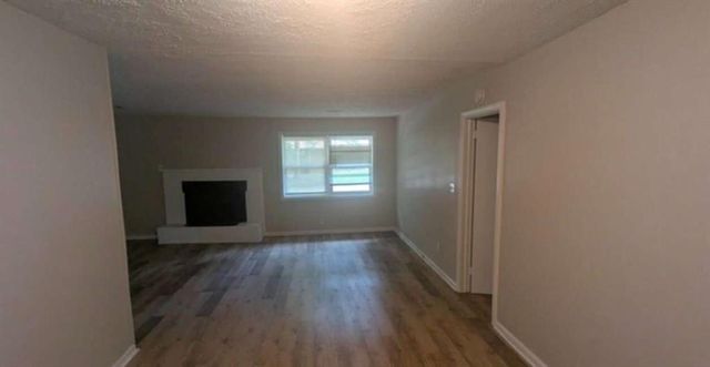 336 Laurel Lane, Stockbridge, GA 30281