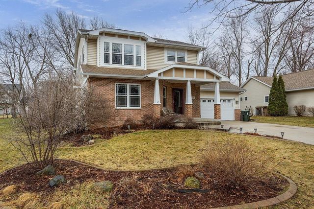 1236 Gas Light Drive, Sun Prairie, WI 53590