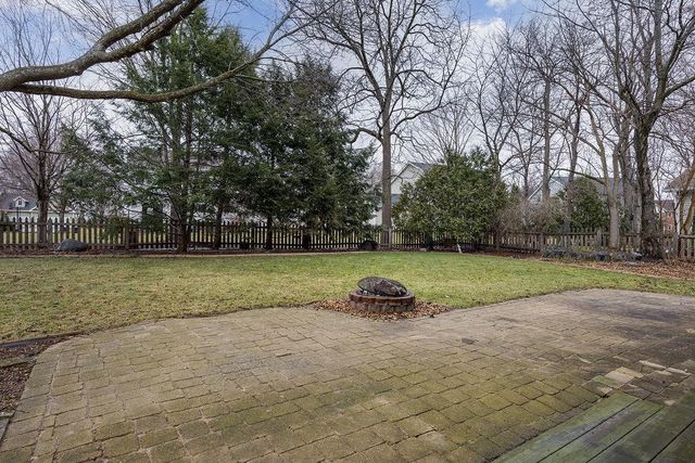 1236 Gas Light Drive, Sun Prairie, WI 53590