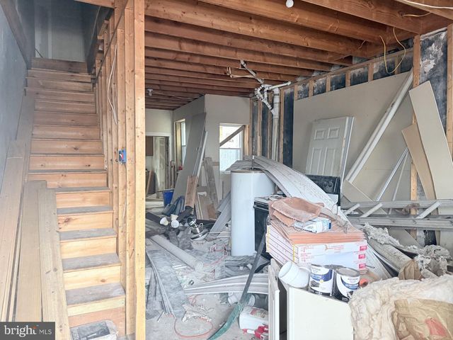 5738 DELANCEY ST, Philadelphia, PA 19143