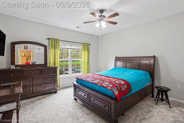 594 Olde English Circle, Howell, MI 48855