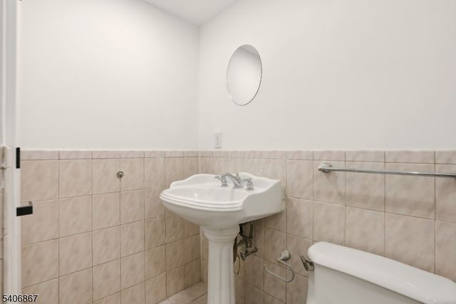 1437 Parkview Ter, Hillside Twp., NJ 07205