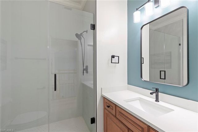 8503 Laurel Lakes CV, Naples, FL 34119