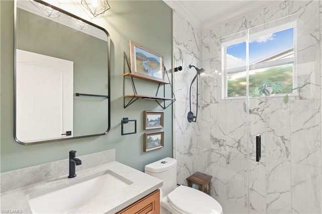 8503 Laurel Lakes CV, Naples, FL 34119