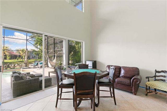 8503 Laurel Lakes CV, Naples, FL 34119