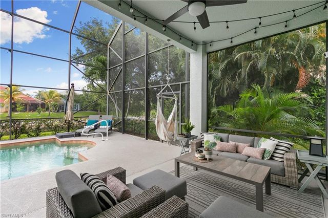 8503 Laurel Lakes CV, Naples, FL 34119