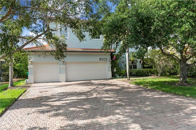 8503 Laurel Lakes CV, Naples, FL 34119