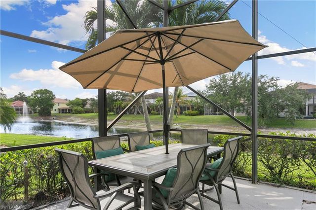 8503 Laurel Lakes CV, Naples, FL 34119