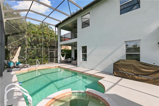 8503 Laurel Lakes CV, Naples, FL 34119