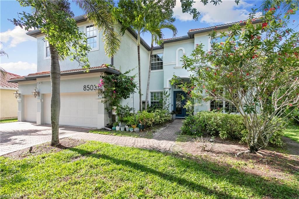 8503 Laurel Lakes CV, Naples, FL 34119