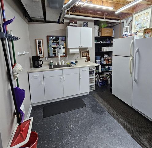 8094 Misty View, Byron Center, MI 49315