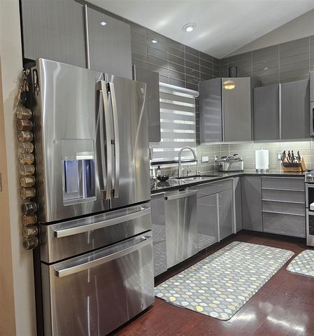 8094 Misty View, Byron Center, MI 49315