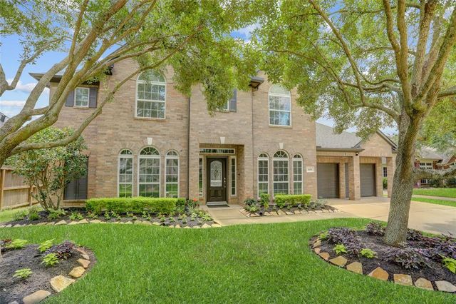 1630 Thunder Lake Lane, Sugar Land, TX 77498