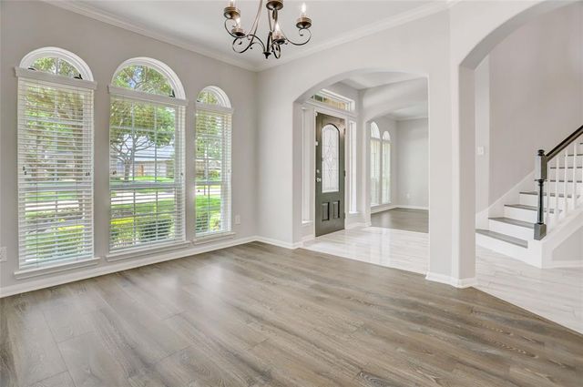 1630 Thunder Lake Lane, Sugar Land, TX 77498