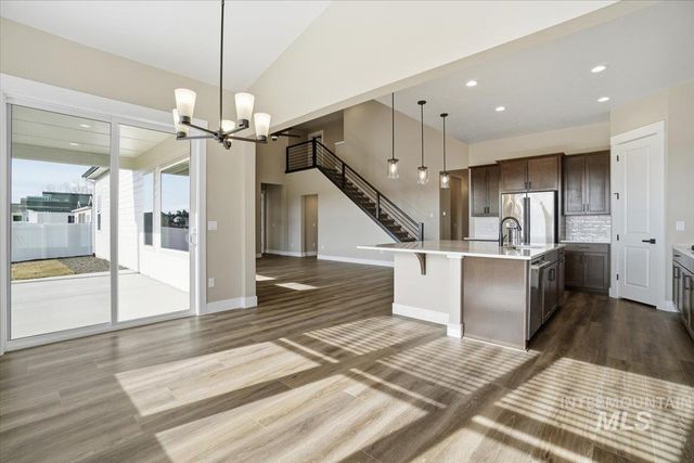 834 N Falling Water Way, Eagle, ID 83616