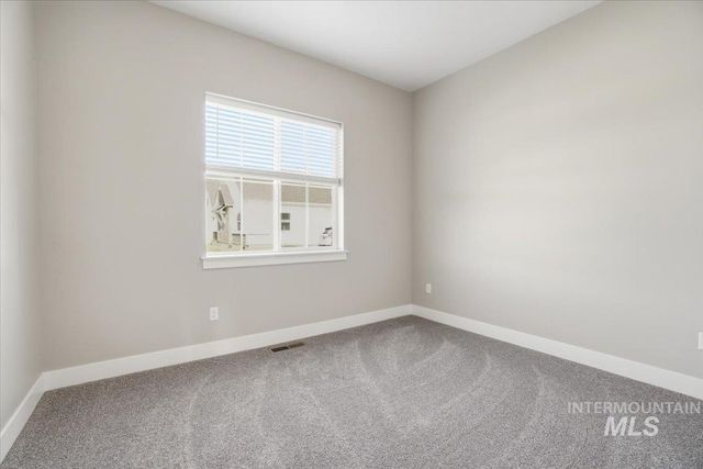 834 N Falling Water Way, Eagle, ID 83616