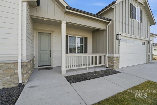 834 N Falling Water Way, Eagle, ID 83616