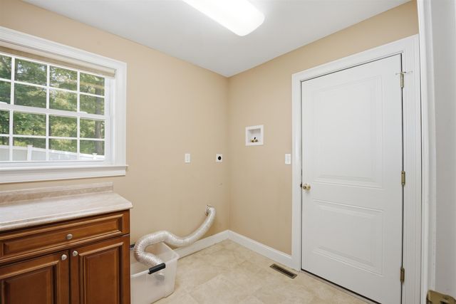 23 Atkinson Road, Salem, NH 03079