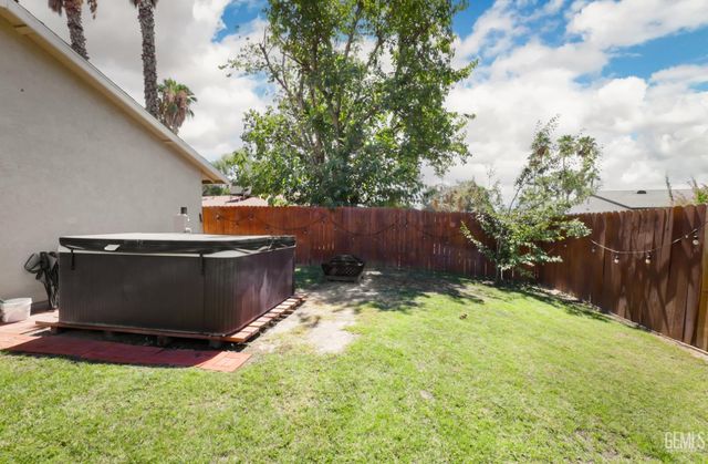 3417 Rosemary Lane, Bakersfield, CA 93309
