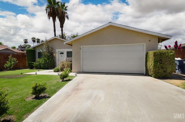 3417 Rosemary Lane, Bakersfield, CA 93309