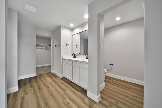 2415 Sutton Hollow Court, Spring, TX 77373