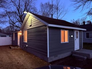 1379 Rose Avenue, Benton Harbor City, MI 49022