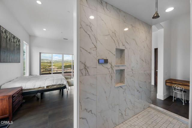 5927 St Maarten Drive, Moorpark, CA 93021