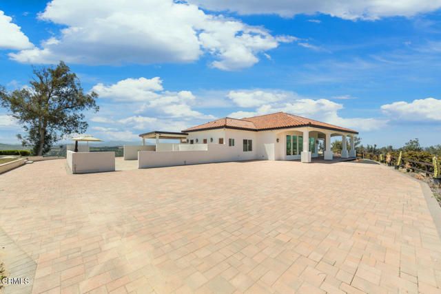 5927 St Maarten Drive, Moorpark, CA 93021