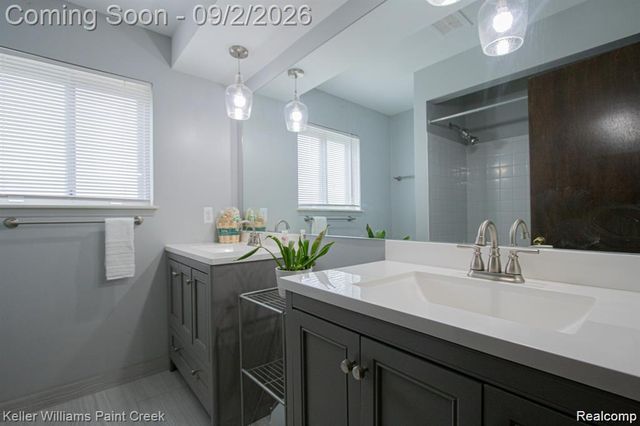 36357 Weber Drive, Sterling Heights, MI 48310