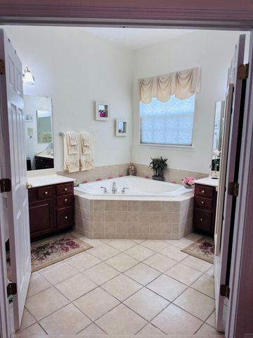 72 GOLF VIEW DR, Little Egg Harbor Twp, NJ 08087