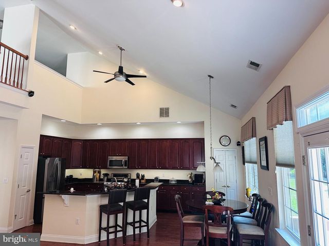 72 GOLF VIEW DR, Little Egg Harbor Twp, NJ 08087