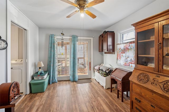 2416 York Street, Des Moines, IA 50316