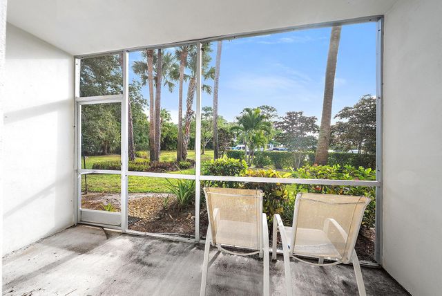 2929 SE Ocean Boulevard 103-2, Stuart, FL 34996