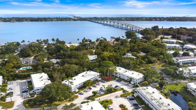 2929 SE Ocean Boulevard 103-2, Stuart, FL 34996