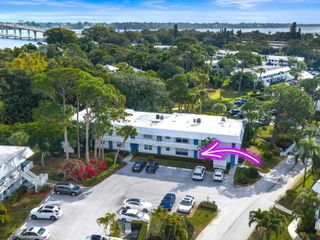 2929 SE Ocean Boulevard 103-2, Stuart, FL 34996