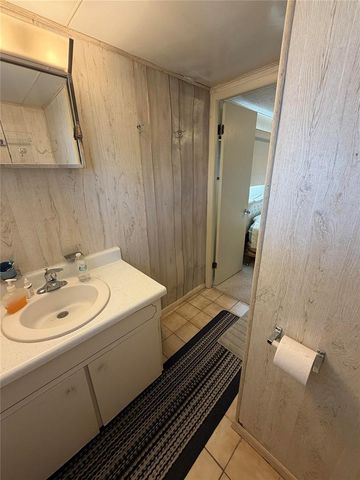 5121 9TH STREET W, Bradenton, FL 34207