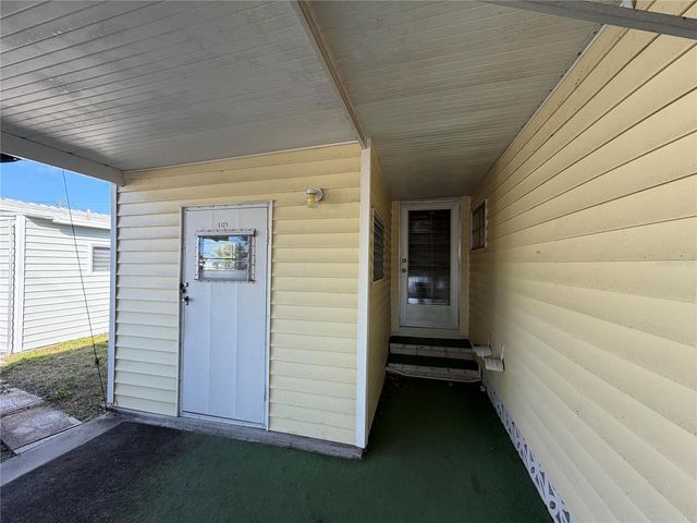 5121 9TH STREET W, Bradenton, FL 34207