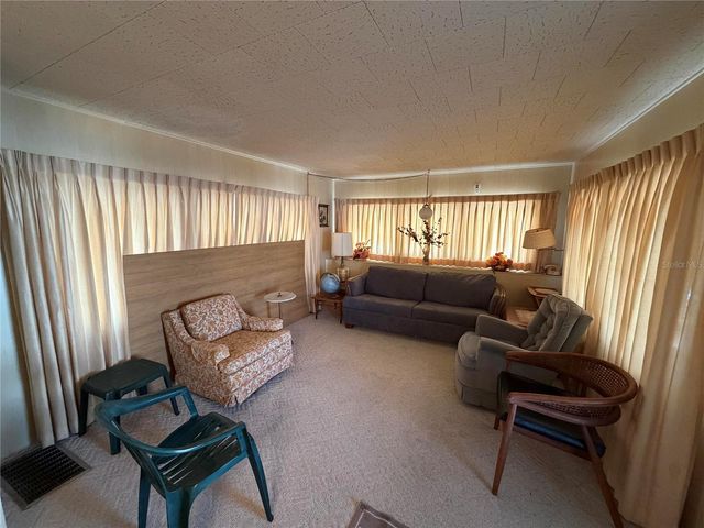 5121 9TH STREET W, Bradenton, FL 34207