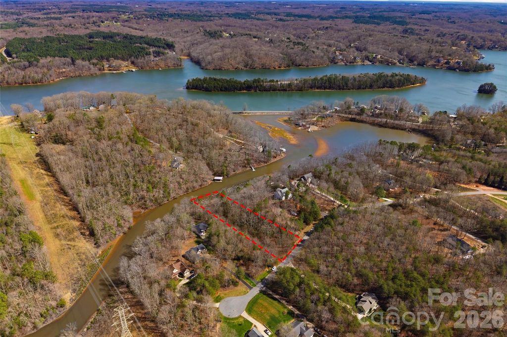 7710 Long Bay Parkway 6, Catawba, NC 28609