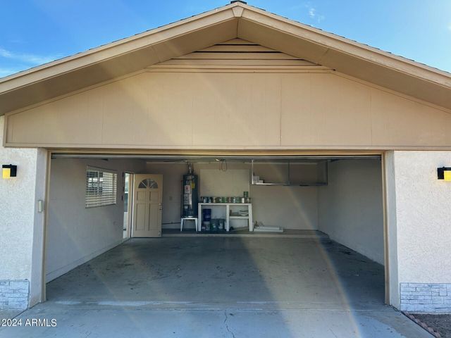 8737 E JACKRABBIT Road, Scottsdale, AZ 85250