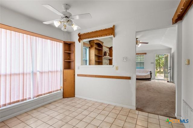 356 Cedar Lane, Cedar Creek, TX 78612