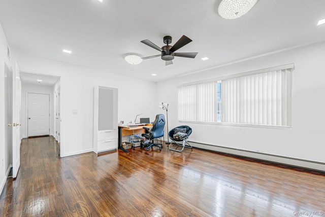 475 Old Country Road, Huntington Station, NY 11746