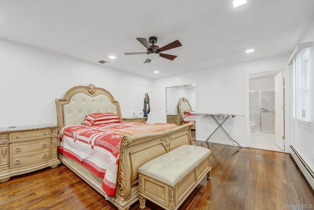 475 Old Country Road, Huntington Station, NY 11746